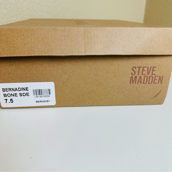 Steve Madden Bernadine Bone Suede Wedge Sandals Size 7.5 - Picture 6 of 7